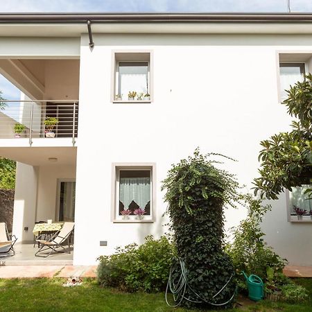 Appartamento Con Giardino Le Querce Sistiana Exterior foto
